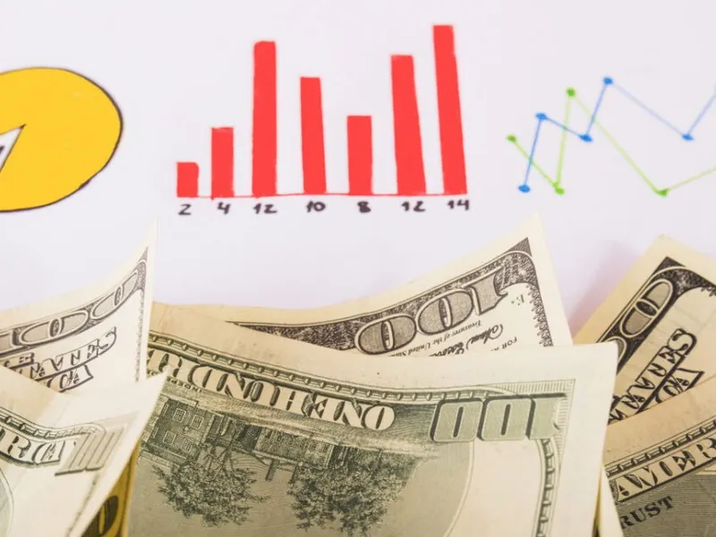 Hình ảnh minh họa bước 3 đăng ký QQ8: Điền thông tin vào biểu mẫu